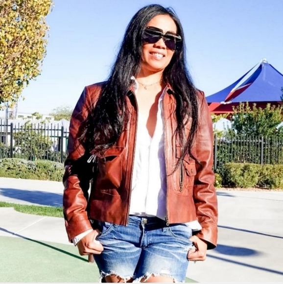 ✨️Going LIVE HELLO 2🤎25 - Picture 3 of 3